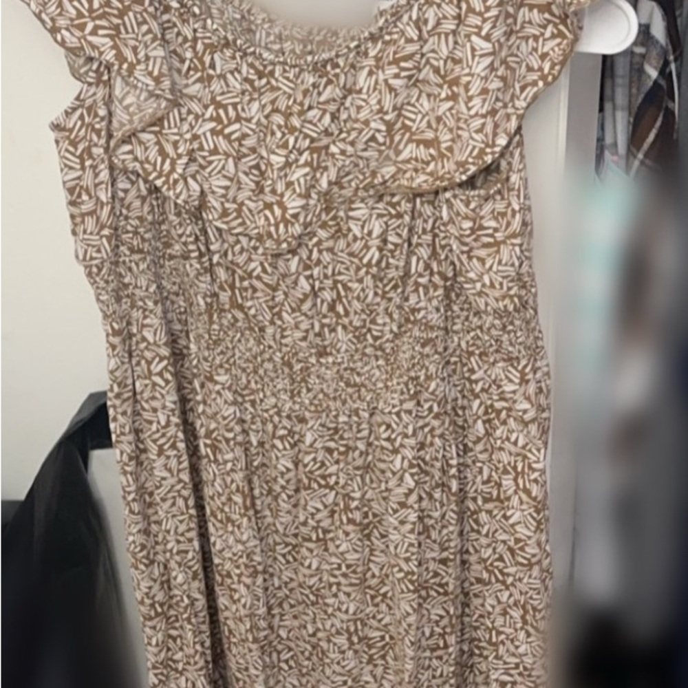 Old Navy Asymmetrical Dress in Brown and White Pattern